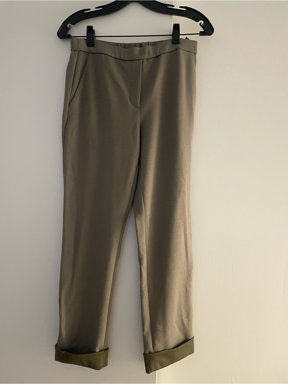 NWT Theory Treeca Pull On